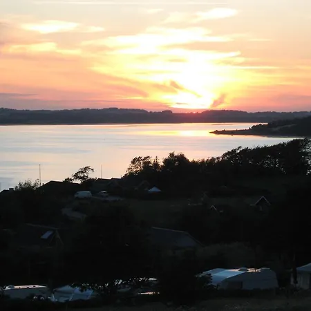 Hjarbaek Fjord Camping & Cottages Viborg